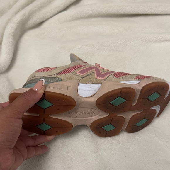 New Balance Tan and Pink Athletic Shoes - Picture 2 of 5